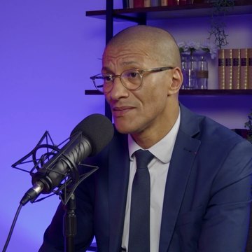 Portrait de Karim Bouamrane